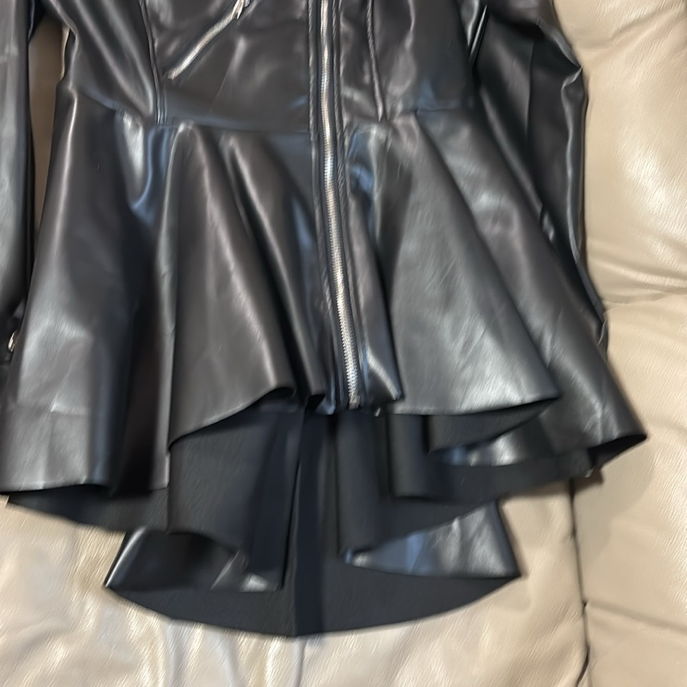 Jacket - Picture 3 of 5